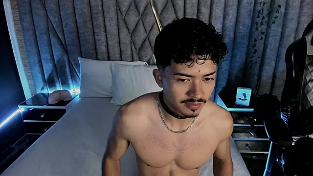 NicolaiKarav online show from 03-08-26, 11:58