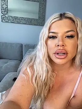 Ashleybarbiex online show from 04-05-26, 08:50