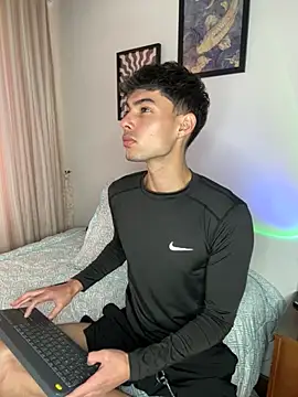 Jayce  Arcan online show from 11-22-25, 10:09