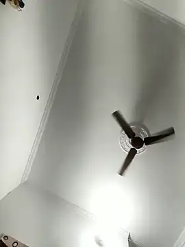 paro22 sex online show from 04-15-26, 07:58