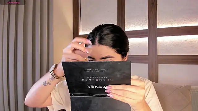 SarhaVega online show from 01-09-26, 01:25