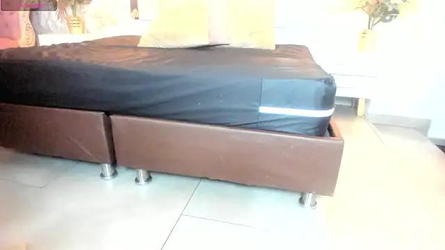 Mysterius Woman online show from 02-07-26, 12:53