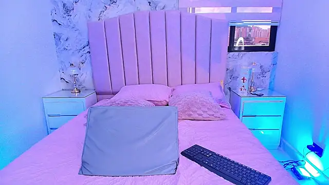 katsumi yan online show from 12-03-25, 07:34