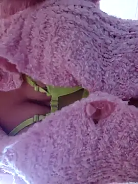 Snapshot of Sara69sexy chatting on 11-24-25, 11:54 Sara69sexy online show from 11-24-25, 11:54