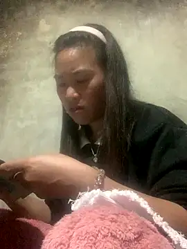 hotel222 online show from 11-22-25, 01:32