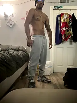 MTheRealrDLlongCrippler online show from 12-14-25, 12:16