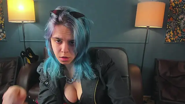 LiraBelle online show from 02-06-26, 03:11