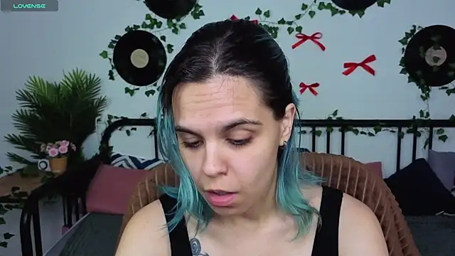LiraBelle online show from 07-03-26, 03:02