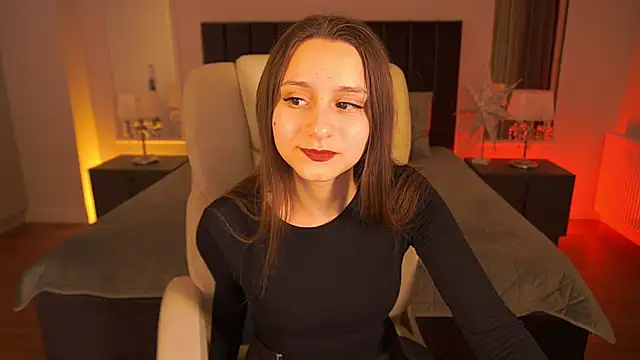 TinyNatalie online show from 02-07-26, 10:35