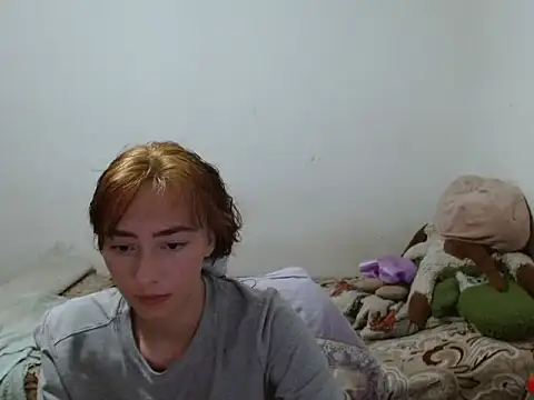 candystream online show from 12-19-25, 05:03