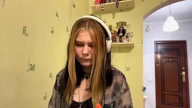 TraceeSchutt online show from 01-07-26, 11:07