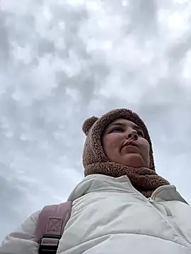 KateBurlesk online show from 12-22-25, 09:17