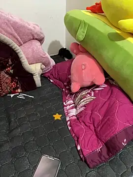 Hong8999 online show from 12-04-25, 08:34