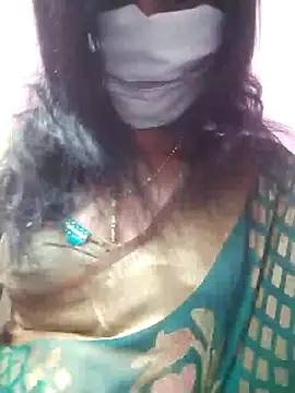 Snapshot of honeygirl6996 chatting on 02-21-26, 05:36 honeygirl6996 online show from 02-21-26, 05:36