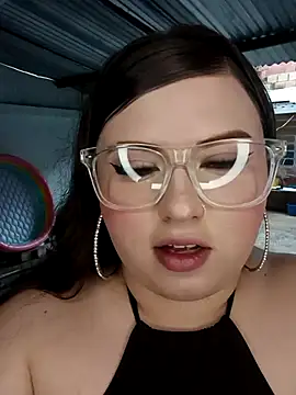 Kitty Bms  online show from 11-30-25, 07:40