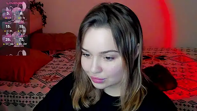 Snapshot of Lilovila chatting on 06-15-26, 06:32 Lilovila online show from 06-15-26, 06:32