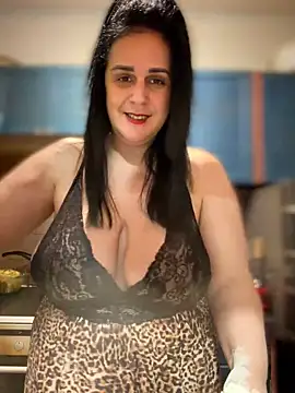 Snapshot of Mary_kansas_bbw chatting on 04-19-26, 06:10 Mary kansas bbw online show from 04-19-26, 06:10