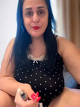 Snapshot of Mary_kansas_bbw chatting on 06-26-26, 05:06 Mary kansas bbw online show from 06-26-26, 05:06
