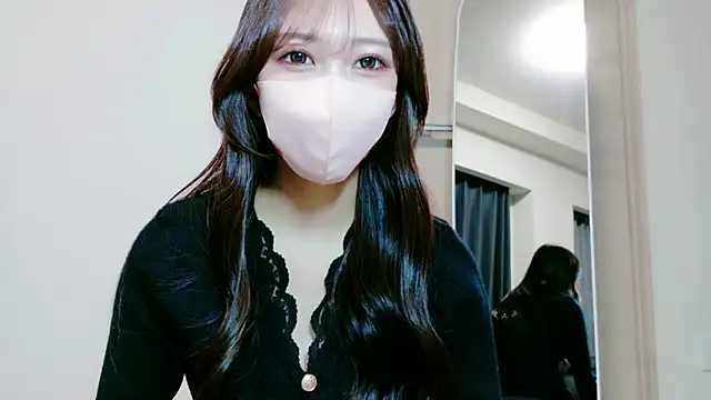 Snapshot of alicechan_v chatting on 05-15-26, 11:17 alicechan v online show from 05-15-26, 11:17