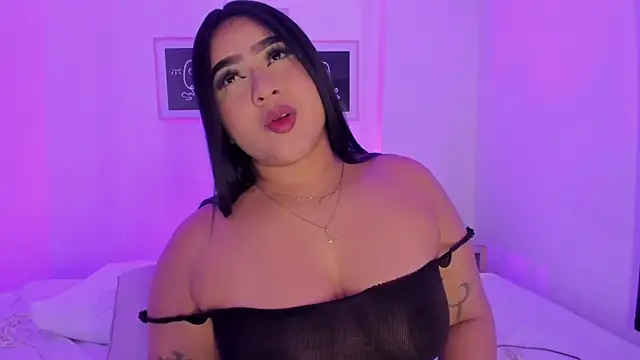 alejandrarojas  online show from 04-24-26, 12:40