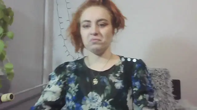 Snapshot of RubyBigBoobs chatting on 01-09-26, 04:10 RubyBigBoobs online show from 01-09-26, 04:10