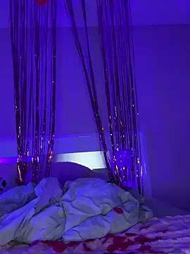 Kiki hammyy online show from 02-12-26, 10:54