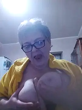 Snapshot of MillanaOcean chatting on 12-01-25, 10:15 MillanaOcean online show from 12-01-25, 10:15