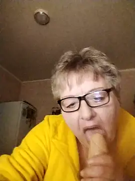 Snapshot of MillanaOcean chatting on 12-03-25, 02:52 MillanaOcean online show from 12-03-25, 02:52