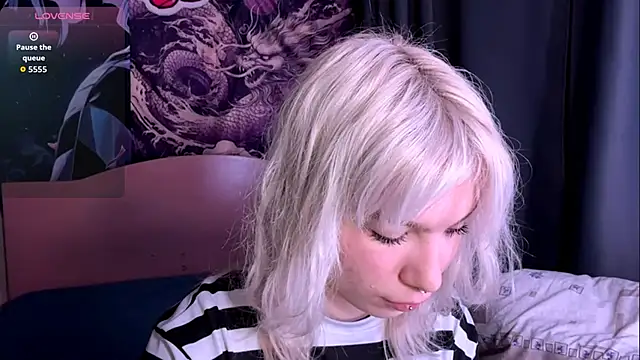 Snapshot of LolaDollyMur chatting on 11-24-25, 07:13 LolaDollyMur online show from 11-24-25, 07:13