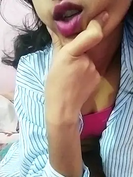 sexylyva online show from 12-16-25, 04:12