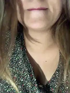 hotladki5 online show from 12-05-25, 11:19