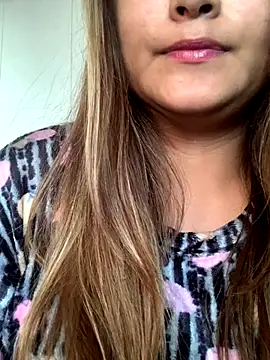 hotladki5 online show from 12-23-25, 10:35