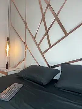 Celeste Valencia  online show from 02-28-26, 04:13