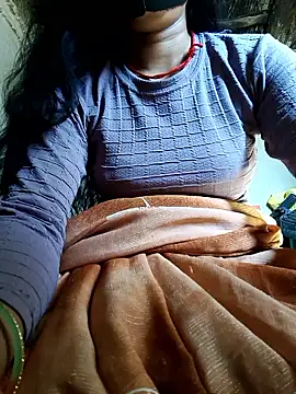 Snapshot of Punam_panjabi chatting on 05-18-26, 04:07 Punam panjabi online show from 05-18-26, 04:07