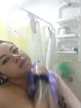 Reynpau19 online show from 12-17-25, 10:49