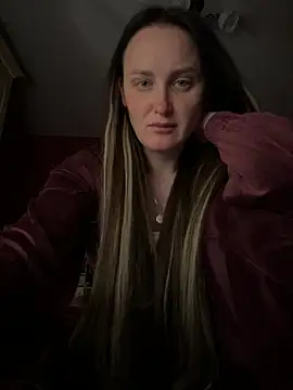 TomilaSi online show from 03-18-26, 08:01