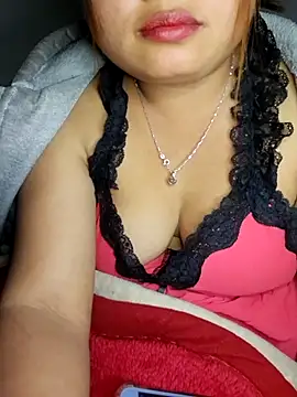 Snapshot of mai-mai-97 chatting on 01-06-26, 06:11 mai-mai-97 online show from 01-06-26, 06:11