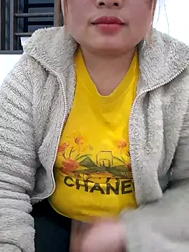 Snapshot of mai-mai-97 chatting on 02-04-26, 02:34 mai-mai-97 online show from 02-04-26, 02:34