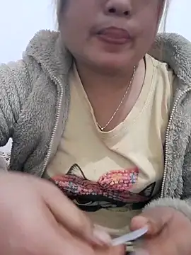 Snapshot of mai-mai-97 chatting on 02-05-26, 05:45 mai-mai-97 online show from 02-05-26, 05:45