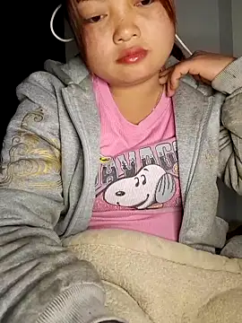 Snapshot of mai-mai-97 chatting on 02-10-26, 03:16 mai-mai-97 online show from 02-10-26, 03:16