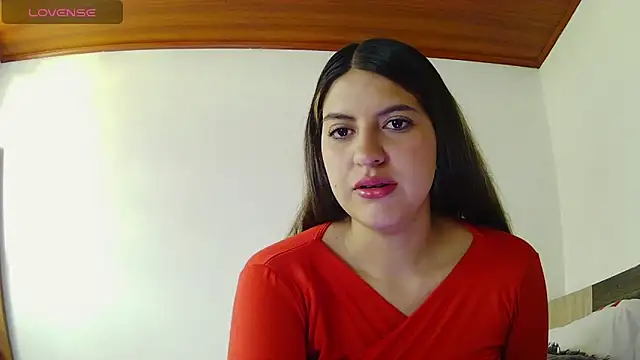 Snapshot of sophie_petit11 chatting on 12-01-25, 02:00 sophie petit11 online show from 12-01-25, 02:00