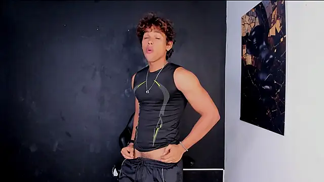 LiamVibes212 online show from 02-19-26, 01:07