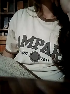 NariShow online show from 12-18-25, 04:02