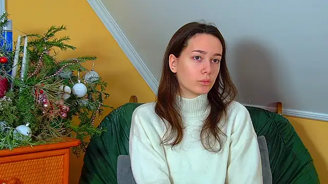 LilyLanes online show from 12-22-25, 06:54