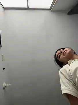 Miia moonn online show from 01-09-26, 12:19