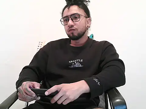 nabucodonosor2 online show from 11-30-25, 11:42