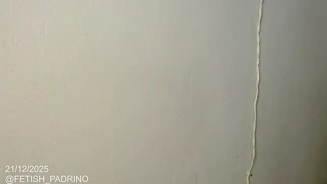 holegape online show from 12-22-25, 04:20