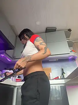 Snapshot of SaraAndrade_ chatting on 02-12-26, 09:54 SaraAndrade online show from 02-12-26, 09:54