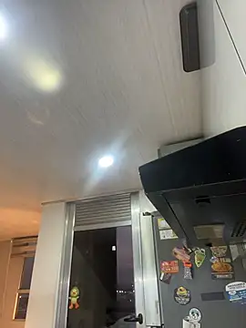 Snapshot of SaraAndrade_ chatting on 02-19-26, 10:55 SaraAndrade online show from 02-19-26, 10:55