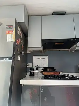 Snapshot of SaraAndrade_ chatting on 02-21-26, 12:39 SaraAndrade online show from 02-21-26, 12:39